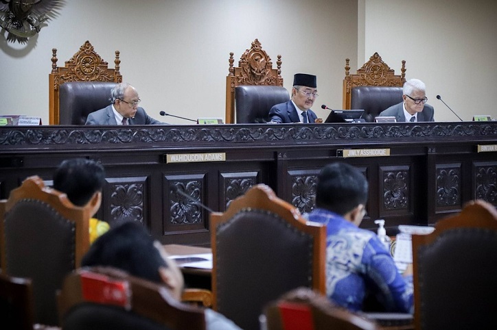 Ketua MKMK Prof Jimly Asshiddiqie saat menggelar sidang kode etik Anwar Usman Dkk.