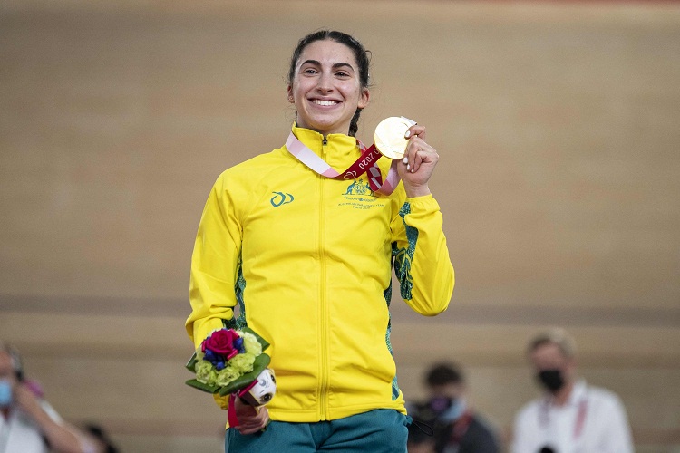 Pesepeda Australia Paige Greco raih medali emas pertama di Paralimpiade Tokyo 2020. SP/ AFP Photo
