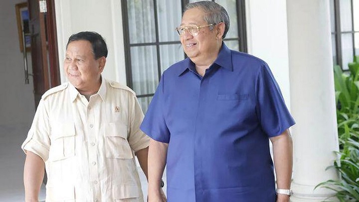 Ketua Umum Partai Gerindra Prabowo Subianto bertemu Presiden ke-6 RI, Susilo Bambang Yudhoyono (SBY) di Kabupaten Pacitan, Sabtu, 20 Mei 2023 lalu.