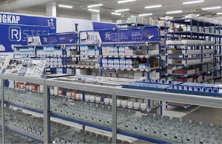 Bisnis baut dan mur. SP/ SBY