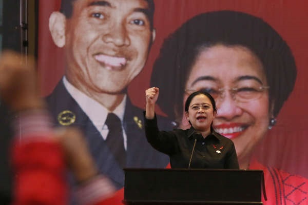 Ketua DPP PDIP Puan Maharani saat memberikan arahan dalam bimtek anggota DPRD Provinsi dan Kabupaten/Kota se Indonesia, Senin (9/1/2023).