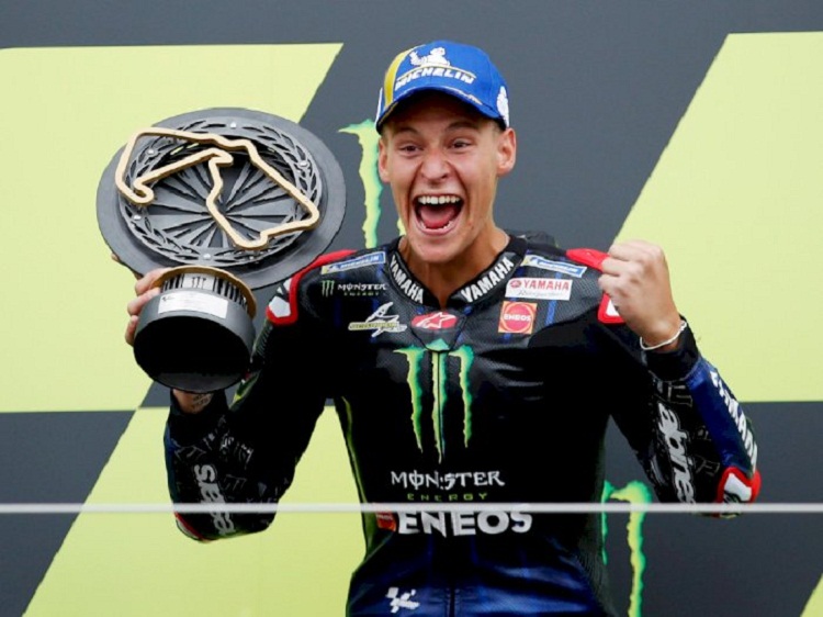 Rider Yamaha, Fabio Quartararo saat berhasil menjuarai MotoGP Inggris 2021. SP/ AP