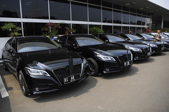 Ilustrasi mobil dinas