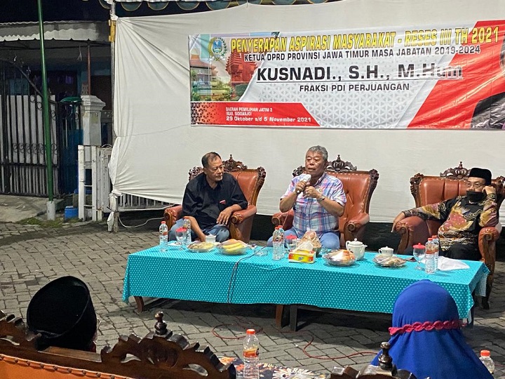 Ketua DPRD Jatim - Kusnadi SH