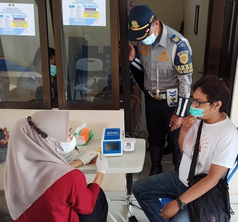 Penumpang yang datang dari luar kota akan diarahkan untuk melakukan tes GeNose C19.