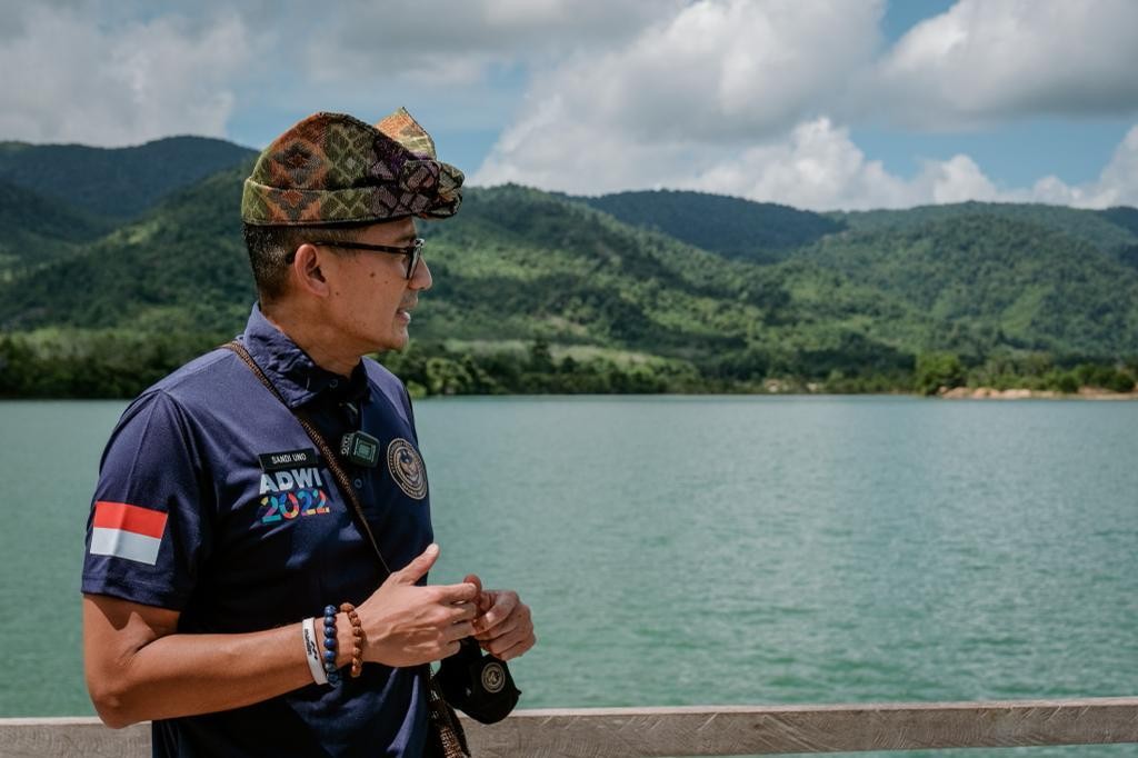 Menparekraf Sandiaga Uno di Parapuar, Labuan Bajo, NTT.