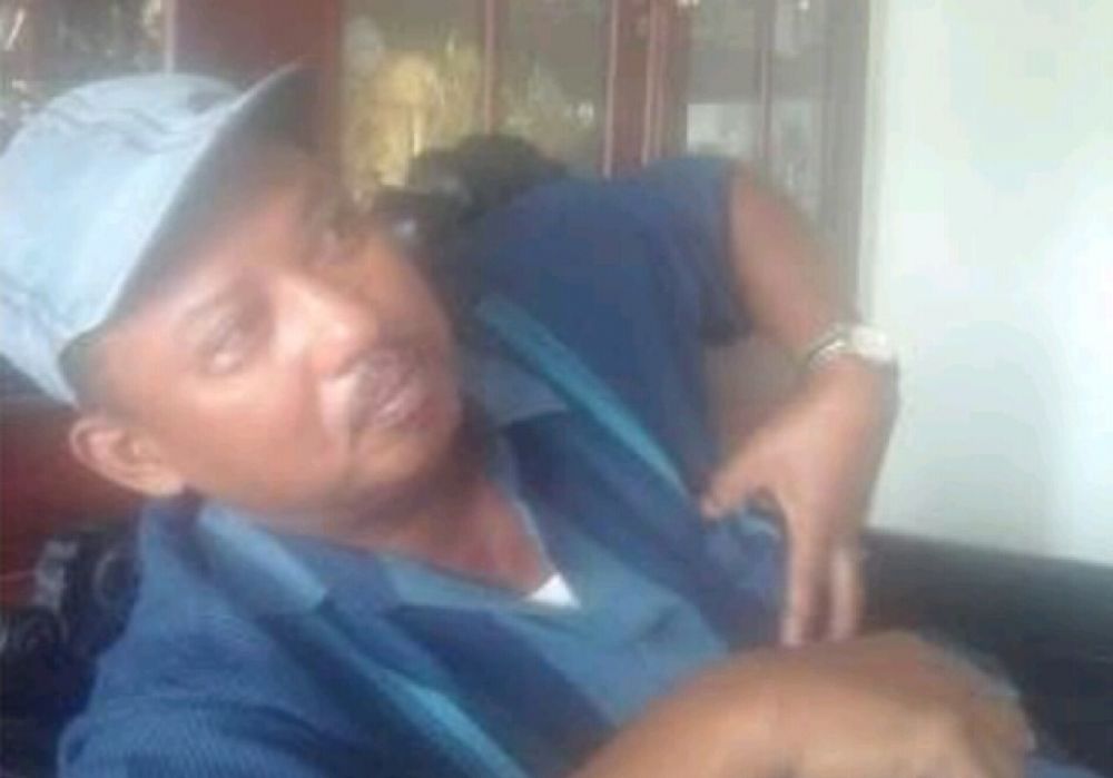 Salah satu warga Nyapar yang di duga positif Covid 19, Moh. Ali mempertanyakan keabsahan hasil swab.Sp/ainur rahman