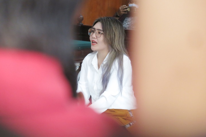 Via Vallen saat memberi kesaksian di PN Sidoarjo, Senin (7/12/2020).