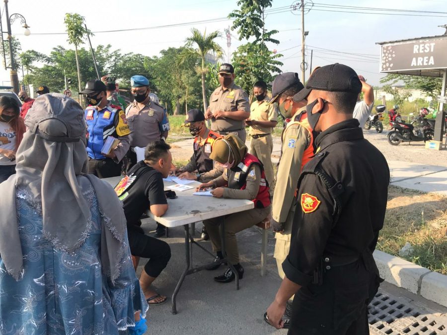 Operasi yustisi protokol kesehatan (prokes) .SP/BUDI