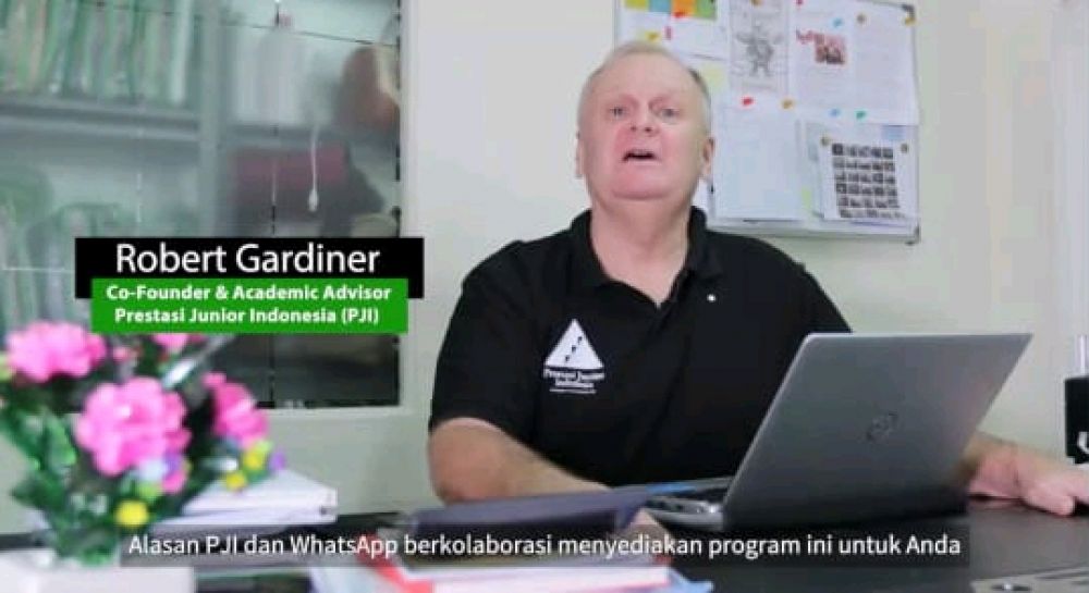 Co-Founder & Academic Advisor Prestasi Junior Indonesia (PJI), Robert Gardiner.SP/ist