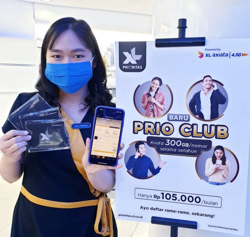 Salah satu staff menunjukan program XL. SP/INDRA