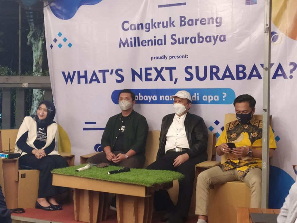 Ki-Ka, Direktur milenial MCM (Juliana Evawati, Founder & Group CEO Baba Rafi Enterprise, Hendy Setiono, ketua Tim Pemenangan Machfud Arifin, Gus Amik, dan anggota komisi A DPRD kota Surabaya, Arif Fatoni