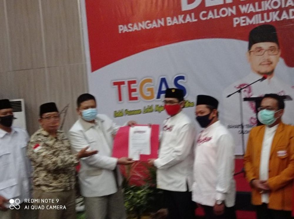 Pasangan Tegas (Teno-Hasyim) menggelar deklarasi di salah satu hotel di Kota Pasuruan, Senin(24)/08).SP/Dir