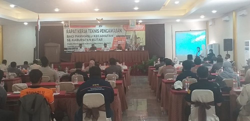 Raker Teknis berlangsung. Rabu (26/8) siang, di salah satu Hotel di Kec.Kanigoro. SP/Les