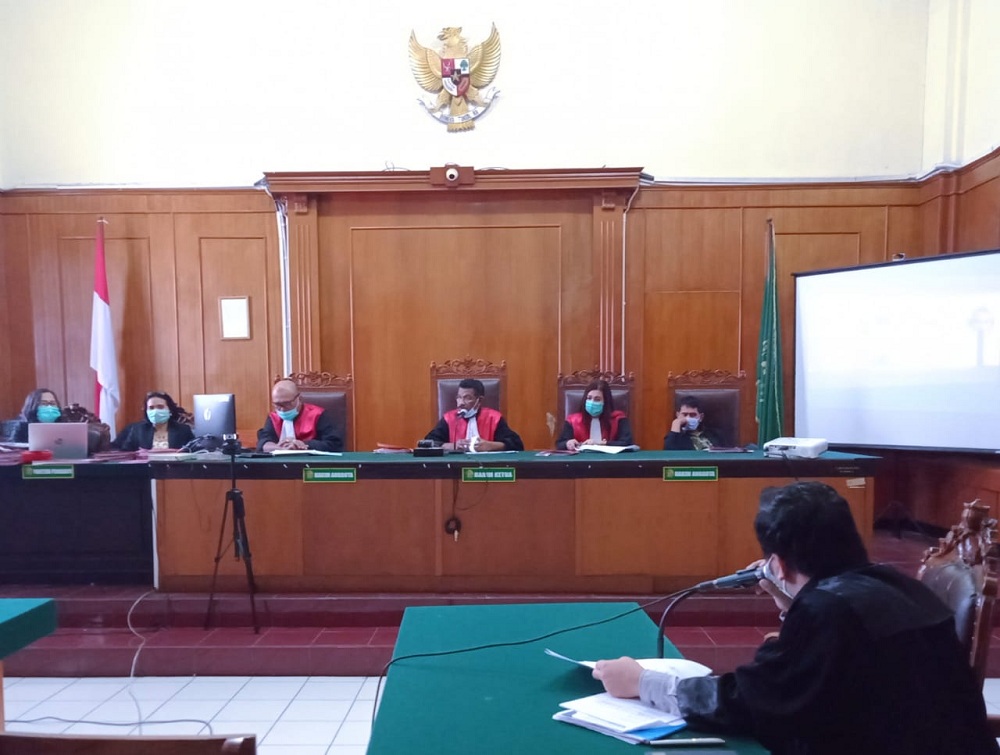 Sidang Nenek Siti Asiyah (82) perkara dugaan Pemalsuan Akta Otentik digelar dipengadilan Negeri (PN) Surabaya, pada Kamis (22/10).SP/Budi Mulyono.