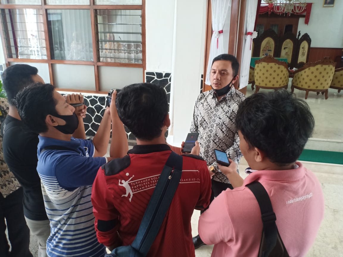 Anggota DPRD Jatim Deni Wicaksono