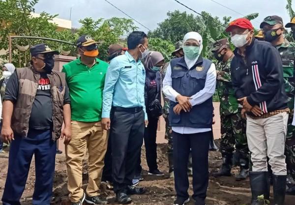 Gubernur Khofifah dan Bupati Pasuruan tinjau lokasi Banjir SP/DECOM
