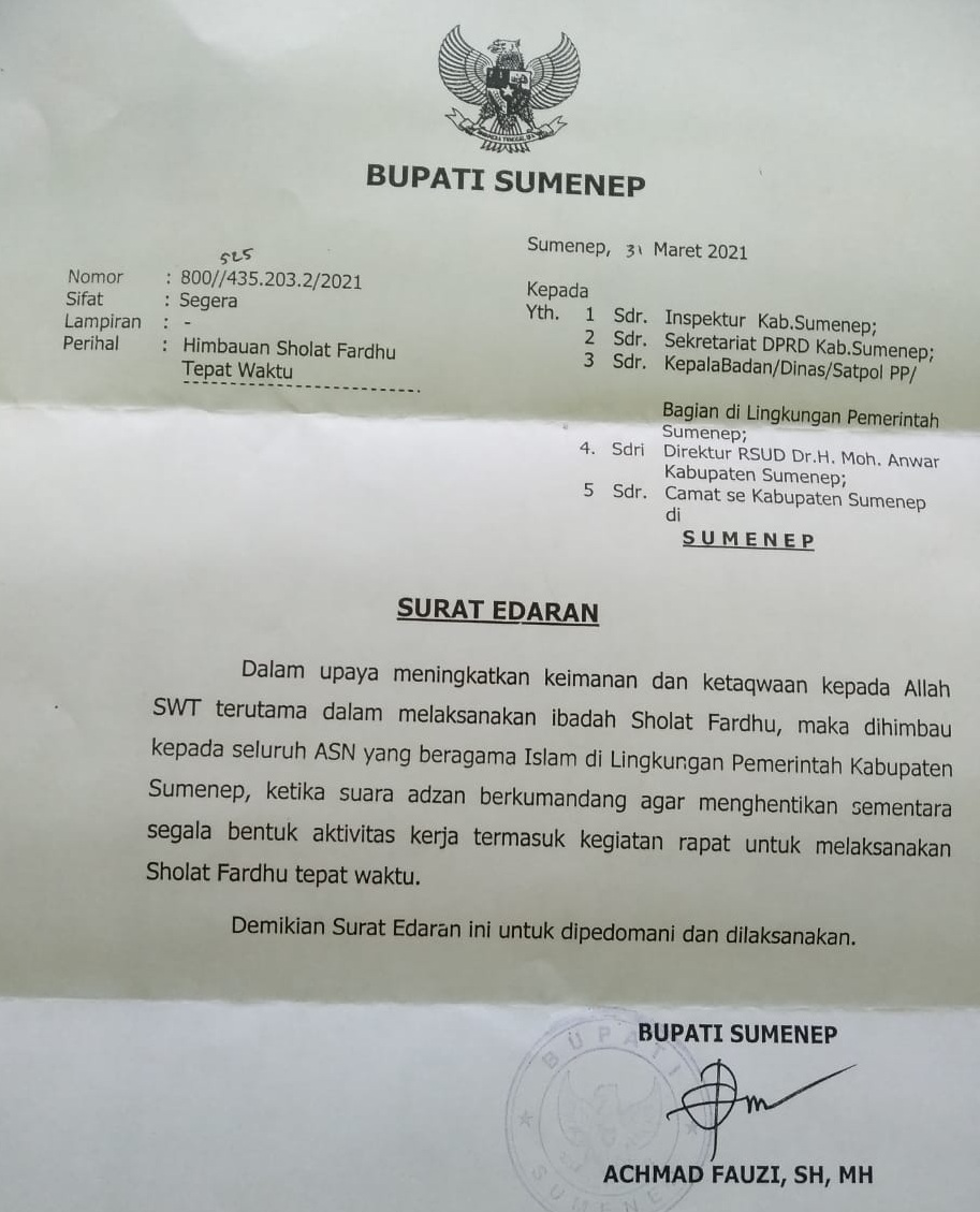 Surat Edaran Perintah wajib shalat tepat waktu bagi ASN dilingkungan pemerintah kab. Sumenep. SP/ Ainur Rahman
