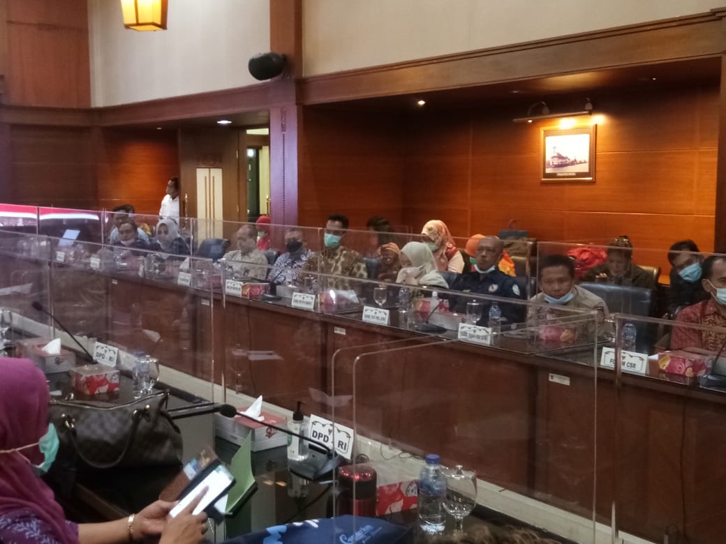 Kunjungan   Komite III dalam rangka Inventarisasi Materi Rancangan Undang-Undang Nomor 11 Tahun 2009 tentang Kesejahteraan Sosial sebagai RUU usul inisiatif DPD RI. .SP/SOLICHAN ARIF.