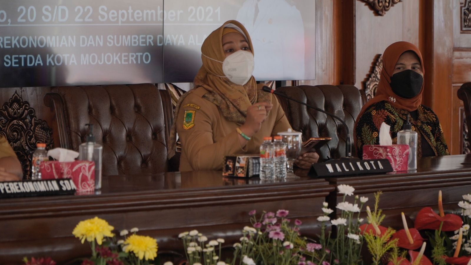 Wali Kota Mojokerto, Ika Puspitasari saat membuka sosialisasi ketentuan dibidang cukai tahun 2021. SP/Dwy Agus Susanti