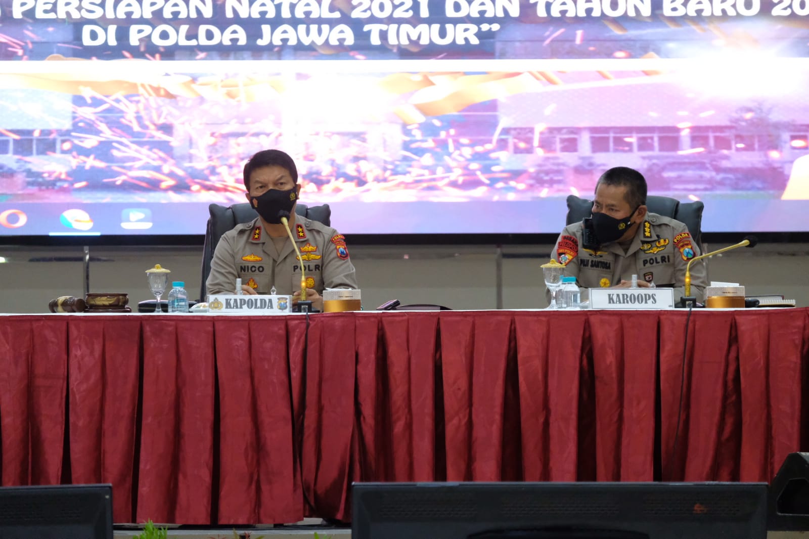 Kegiatan Analisa dan Evaluasi (Anev) Sitkamtibmas tahun 2021, serta persiapan jelang perayaan Natal dan Tahun baru 2022 di gedung Mahameru Polda Jatim, pada Kamis (11/11/2021). SP/HR