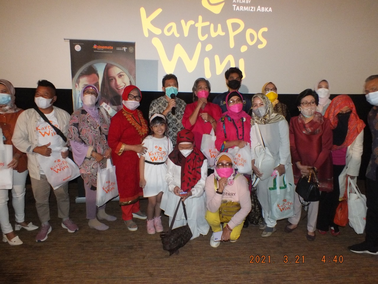 Diskusi Film dan Kanker dan rilis Teaser film 'Kartu Pos  Wini' (KPW) beberapa waktu lalu di Plaza Senayan, Jakarta Pusat