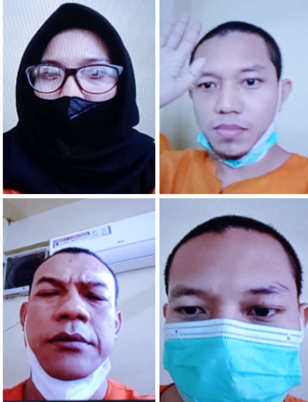 Para terdakwa Desi, Riski, Sutikno (oknum polisi), dan Fikri, saat mendengarkan tuntutan Jaksa di ruang Candra PN.Surabaya, secara online.Senin (03/01/2022).SP/BUDI