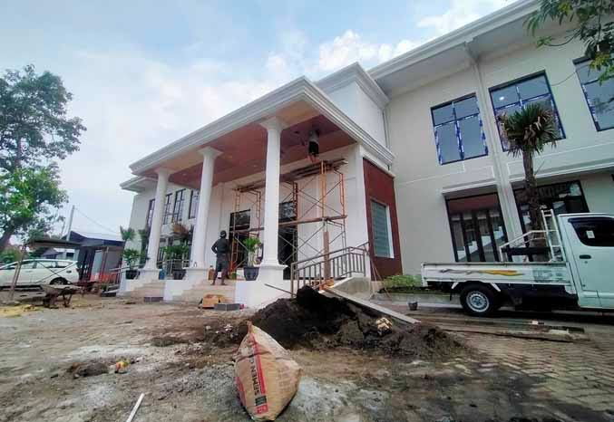 Gedung KPU di Pogar, Kecamatan Bangil, Kabupaten Pasuruan.