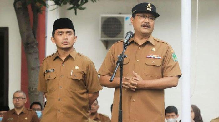 Gus Ipul saat memimpin apel yang diikuti semua ASN kota Pasuruan.