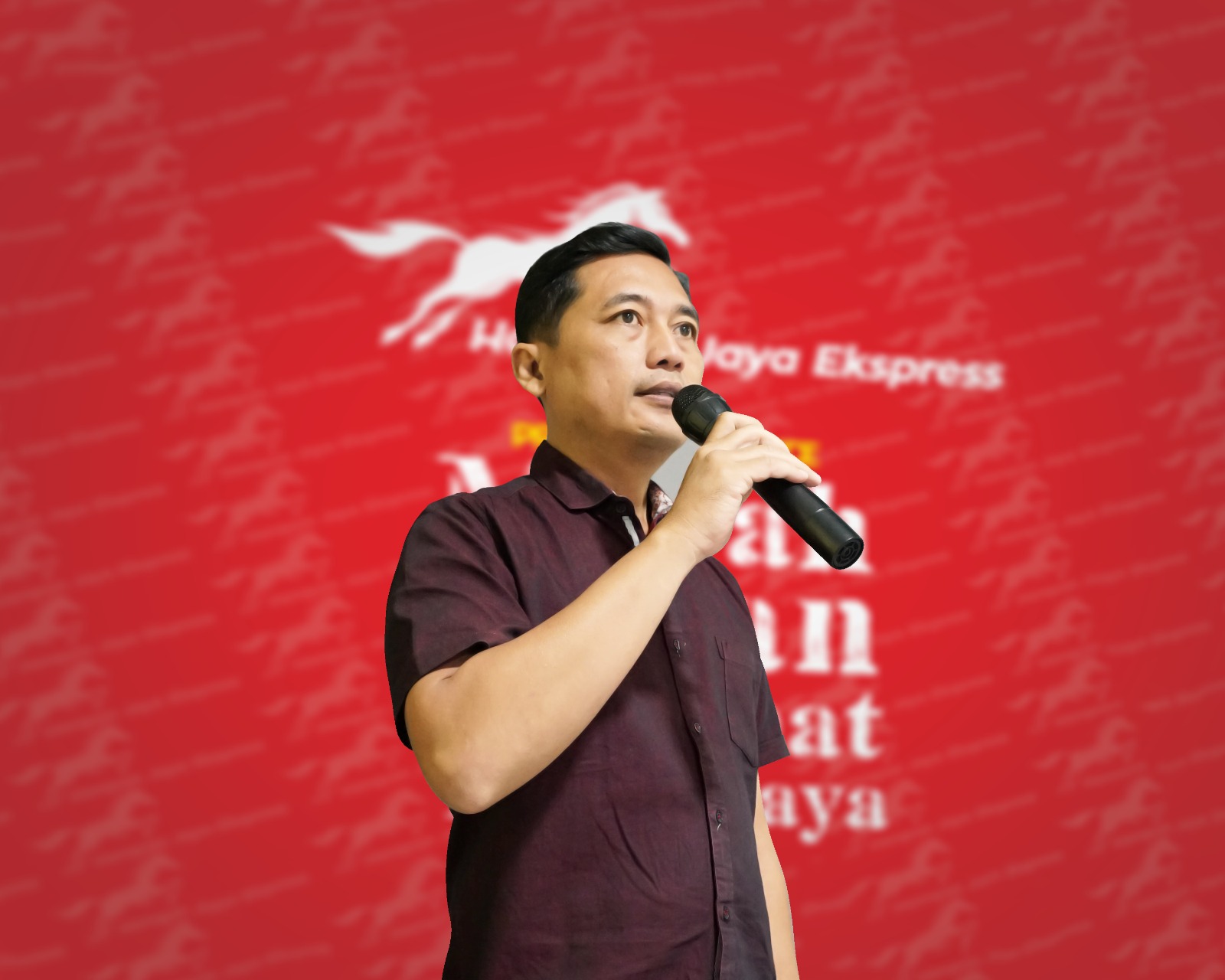 Manajer operasional HJeX Iwan Sugiono.