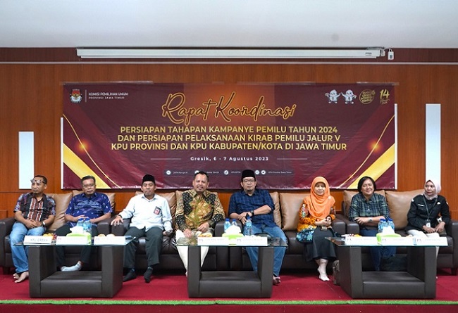 Rakor persiapan kampanye pemilu 2024 di kantor MUI Gresik pada Minggu (6/8/2023). Foto: SP/Riko Abdiono.