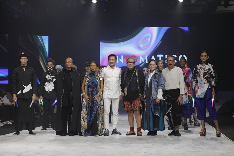 Penutupan Surabaya Fashion Parade 2023 (foto : SP/Ariandi)