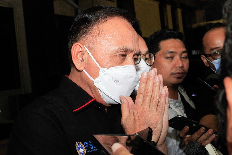 Ketua Umum PSSI Mochamad Iriawan atau Iwan Bule di Polda Jatim, Kamis (20/10/2022). SP/Ariandi.
