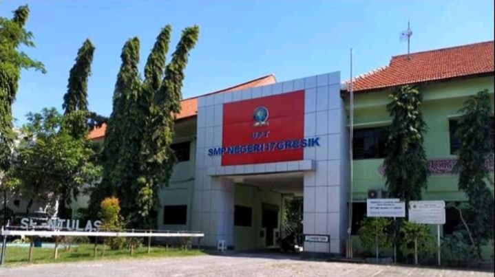 UPT SMP Negeri 17 Gresik yang berlokasi di Jl Kalimantan GKB, Desa Yosowilangun, Kecamatan Manyar, Gresik. SP/Grs