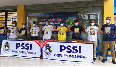 Anggota PSSI Kota Pasuruan.