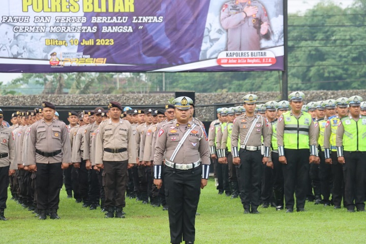 Situasi gelar pasukan oleh Polres Blitar. SP/Lestariono