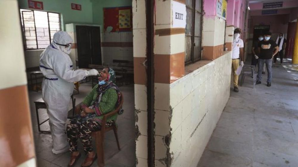 AS mencatat rekor tertinggi kasus corona, 71 ribu infeksi sehari. SP/ Foto: AP