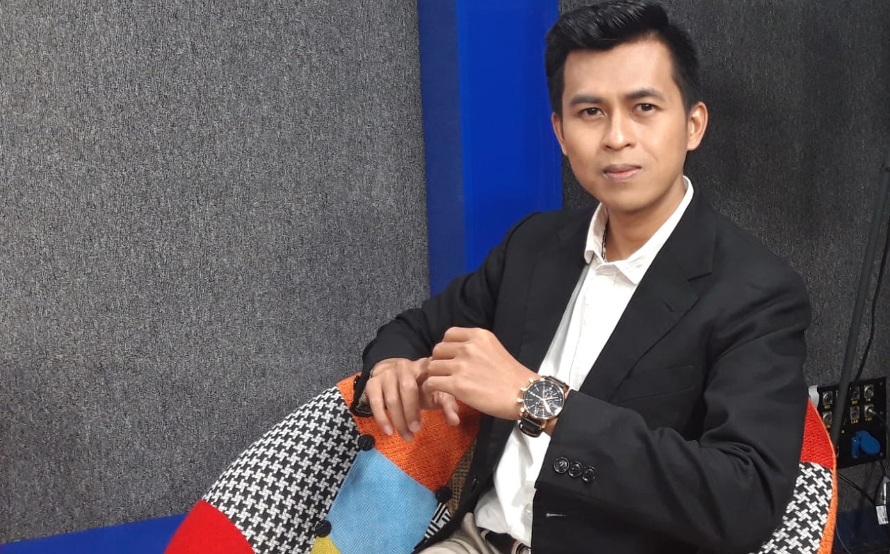 Dedi Kurnia Syah, Pengamat politik atau Direktur Eksekutif Indonesia Political Opinion (IPO)