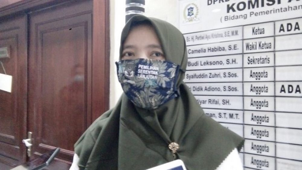 Devisi Perencanaan Data dan Informasi KPU Kota Surabaya, Naafilah Astri Swarist.SP/SP