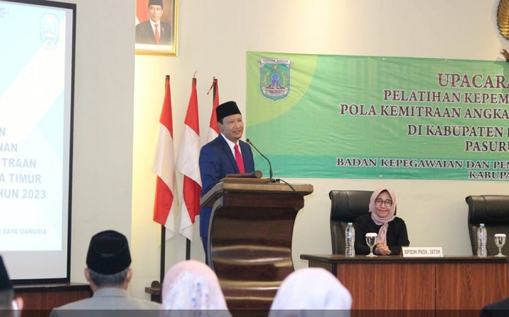 Bupati Gus Irsyad saat mebuka pelatihan kepemimpinan