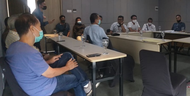 Salah satu acara mediasi di salah satu ruangan di Hotel Dafam Pacific Caesar, pertengahan Maret 2021 lalu. Tim SP