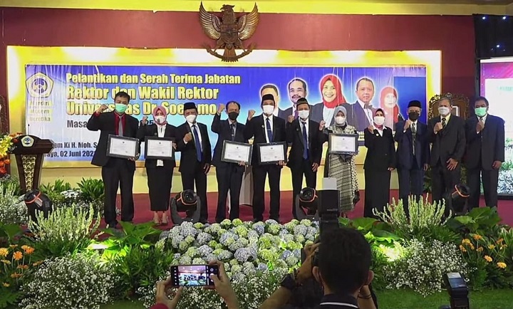 Acara pelantikan Rektor Unitomo (Universitas Dr Soetomo) Surabaya, Rabu (2/6/2021). SP/Arlana
