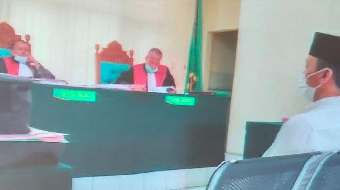 Suasana sidang dua pelaku pengemplang pajak bermodus manipulasi faktur di PN Sidoarjo