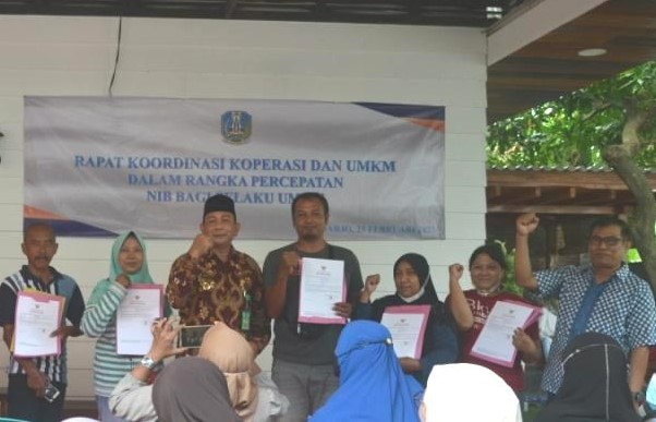 Kegiatan sosialisasi dan fasilitasi pembuatan NIB di Kabupaten Sidoarjo, Kamis (23/2/2023). Foto: Pemprov Jatim.