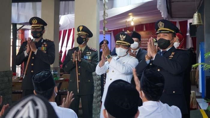 Bupati Lumajang Thoriqul Haq saat mneghadiri acara pemberian remisi kepada narapidana di lapas kelas IIB Lumajang.