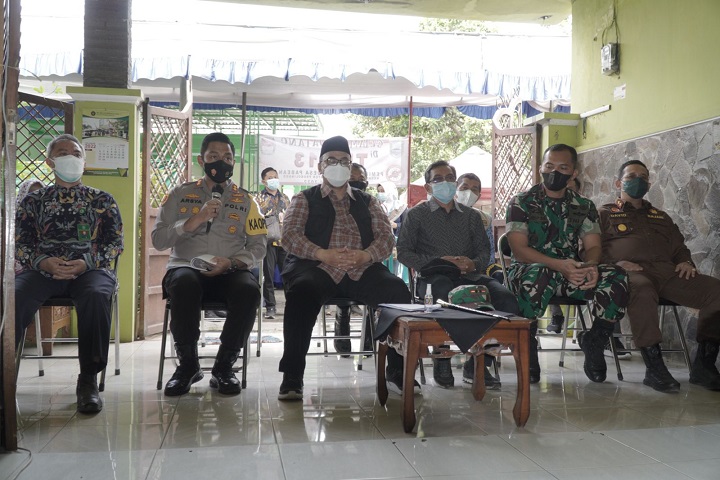 Direktorat Jenderal Bina Pemerintahan Desa (Ditjen Bina Pemdes) menggelar pemantauan virtual dengan platform zoom meeting. SP/Her