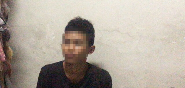 AS, remaja asal Lamongan yang diamankan karena membawa kabur motor dan HP.