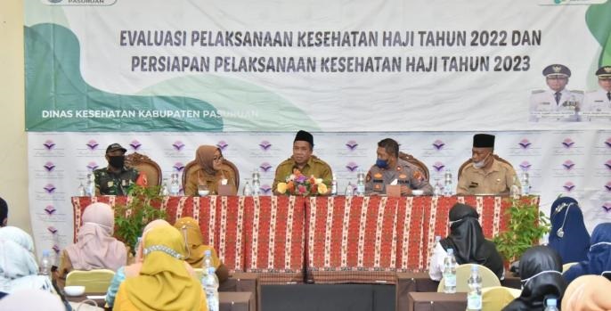 Gus Mujib pada acara pertemuan evaluasi oprasional kesehatan haji