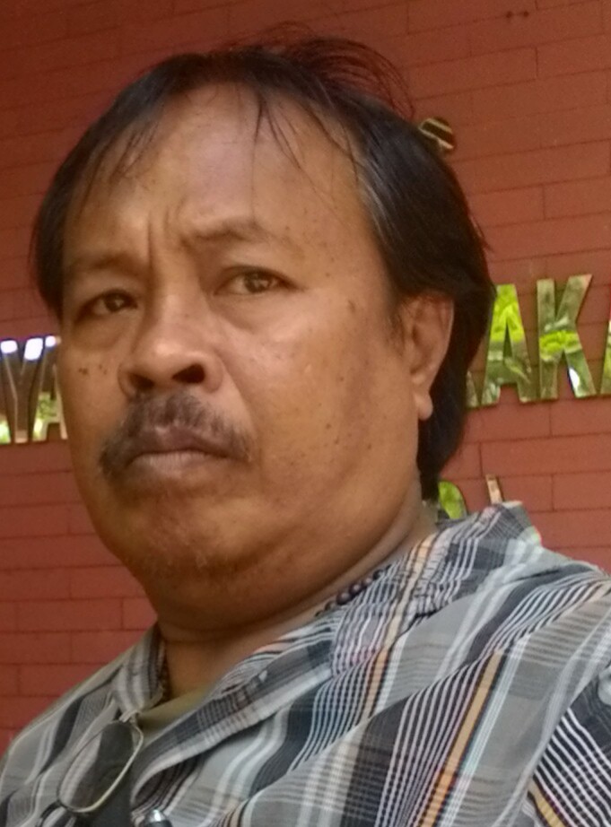 Ketua DPC LSM LAKI Kab. Sumenep, Misnadin, S. Saat ditemui reporter Surabaya pagi. SP/Ainur Rahman