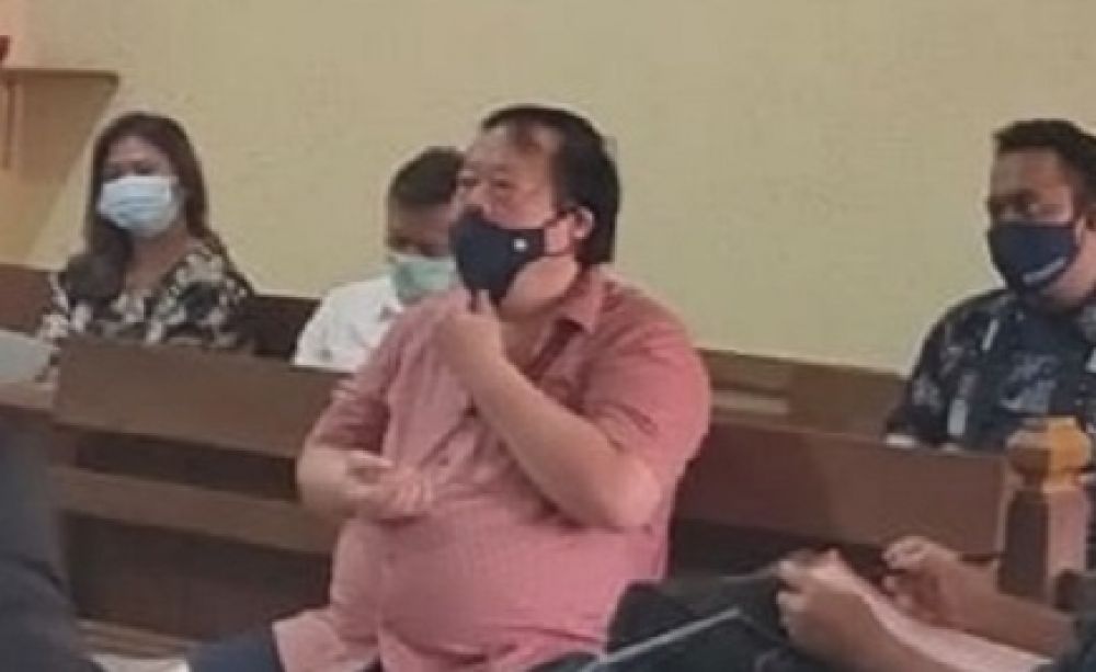 Riyantori saat diadili di PN Sidoarjo, Rabu (30/9/2020).